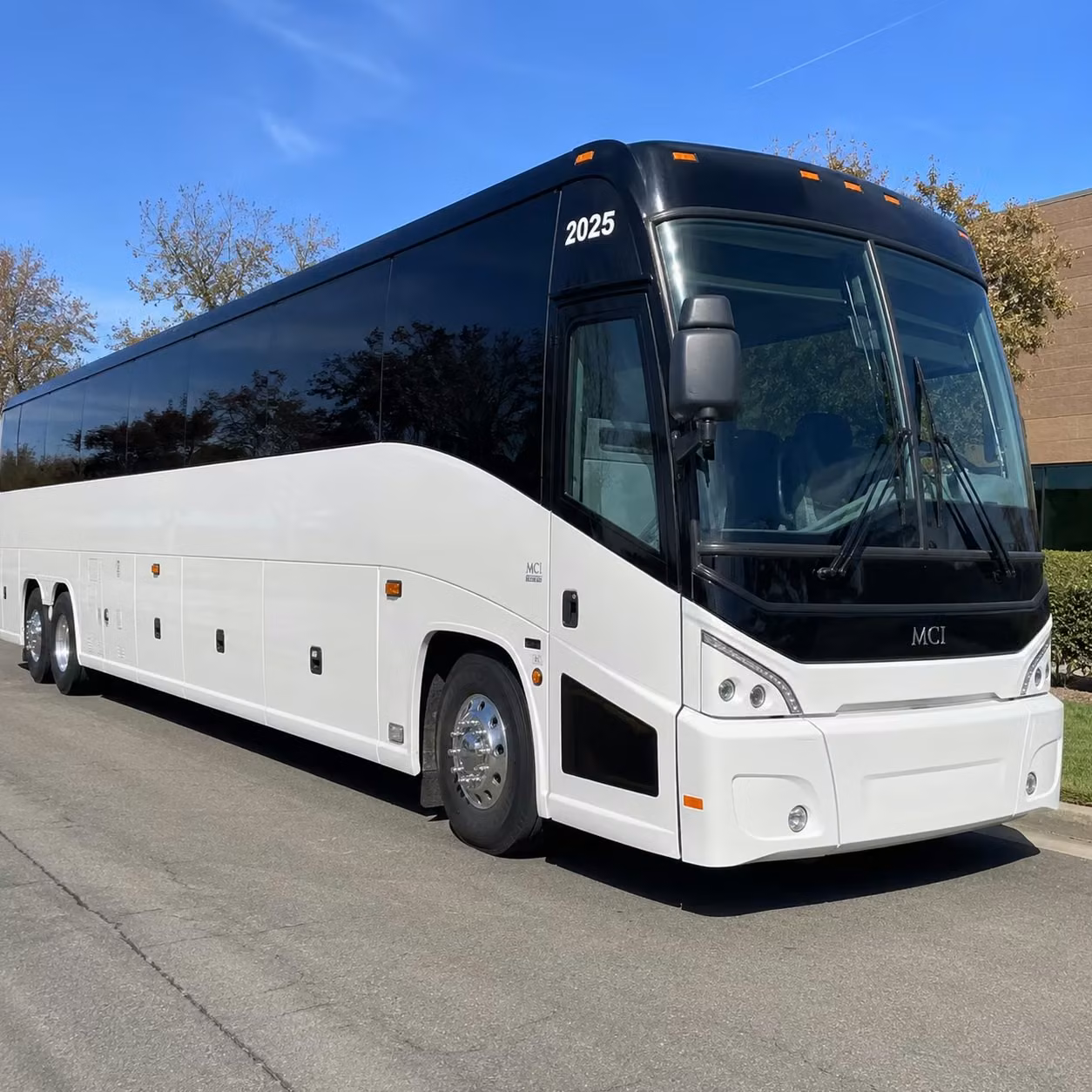 easy group transportation to pnc bank arts center from plainfield
