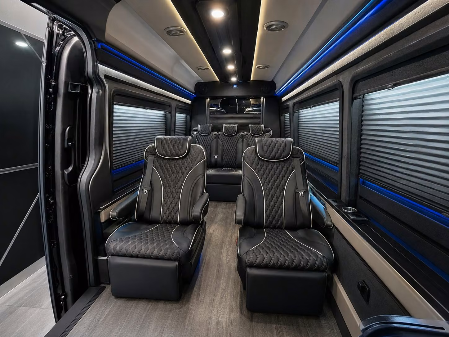 wedding and event groups airport pickups and drop offs in plainfield